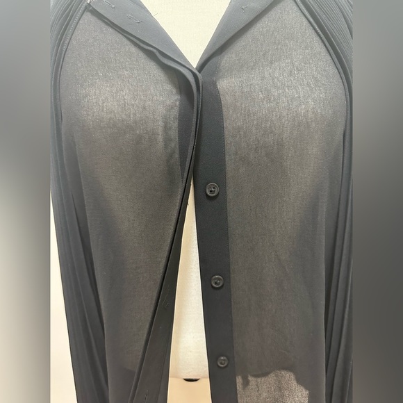 Michael Kors chiffon top with pleated ties - Picture 5 of 5